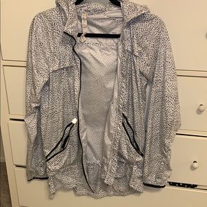 Lulu lemon rain jacket